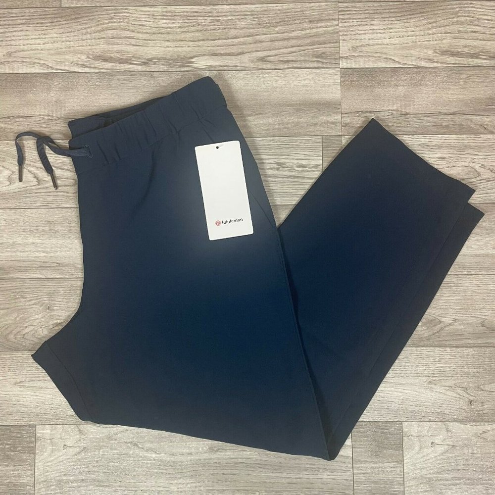 Lululemon True Navy Blue Woven On The Fly 7/8 Pants sz 12